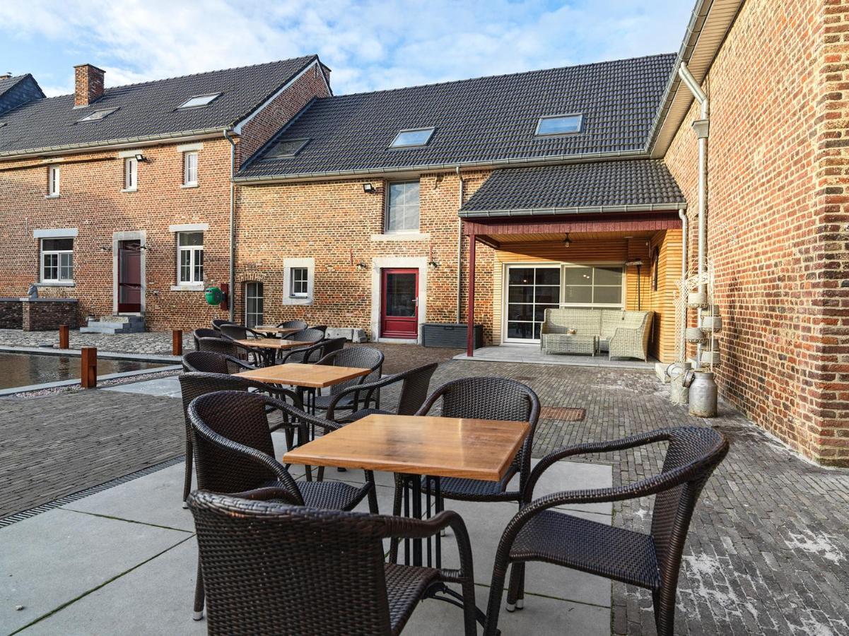 Hoeve De Brieser Bed & Breakfast Heers